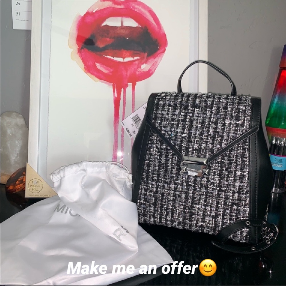 💛Brand new Michael kors backpack💛